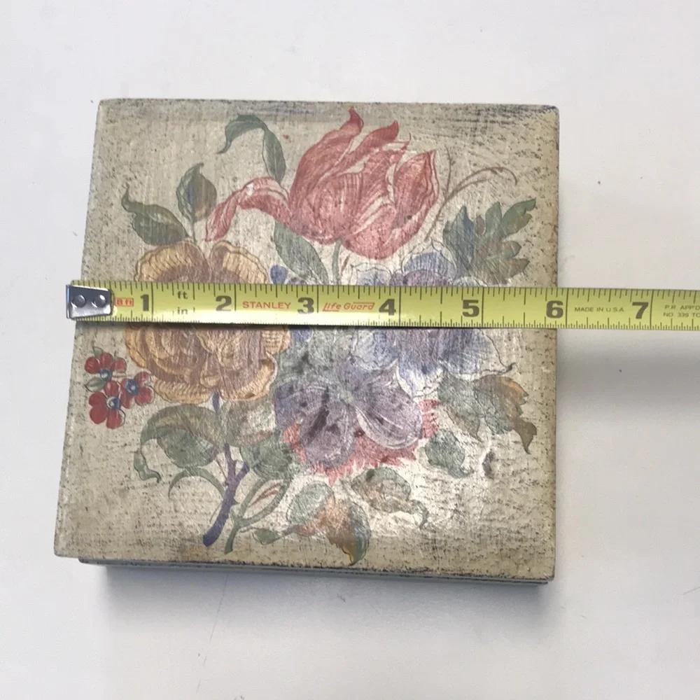 Vintage Italian Florentia‎ Wood Trinket/Dresser Box